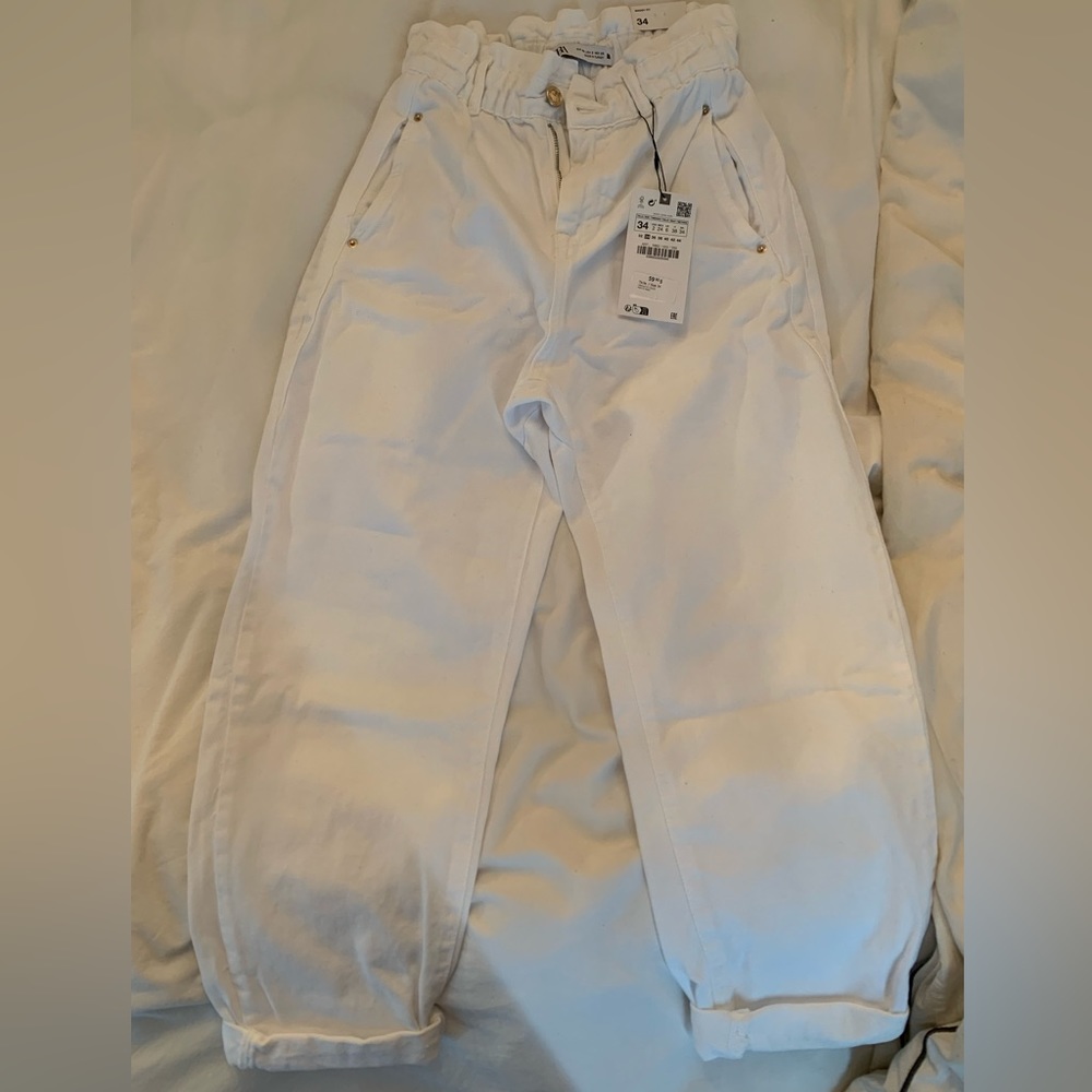 ZARA NWT High-Waisted Paperbag Baggy Jeans - White Size 2